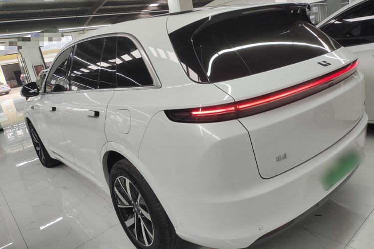 Used Li Auto L7 2023 Air model
