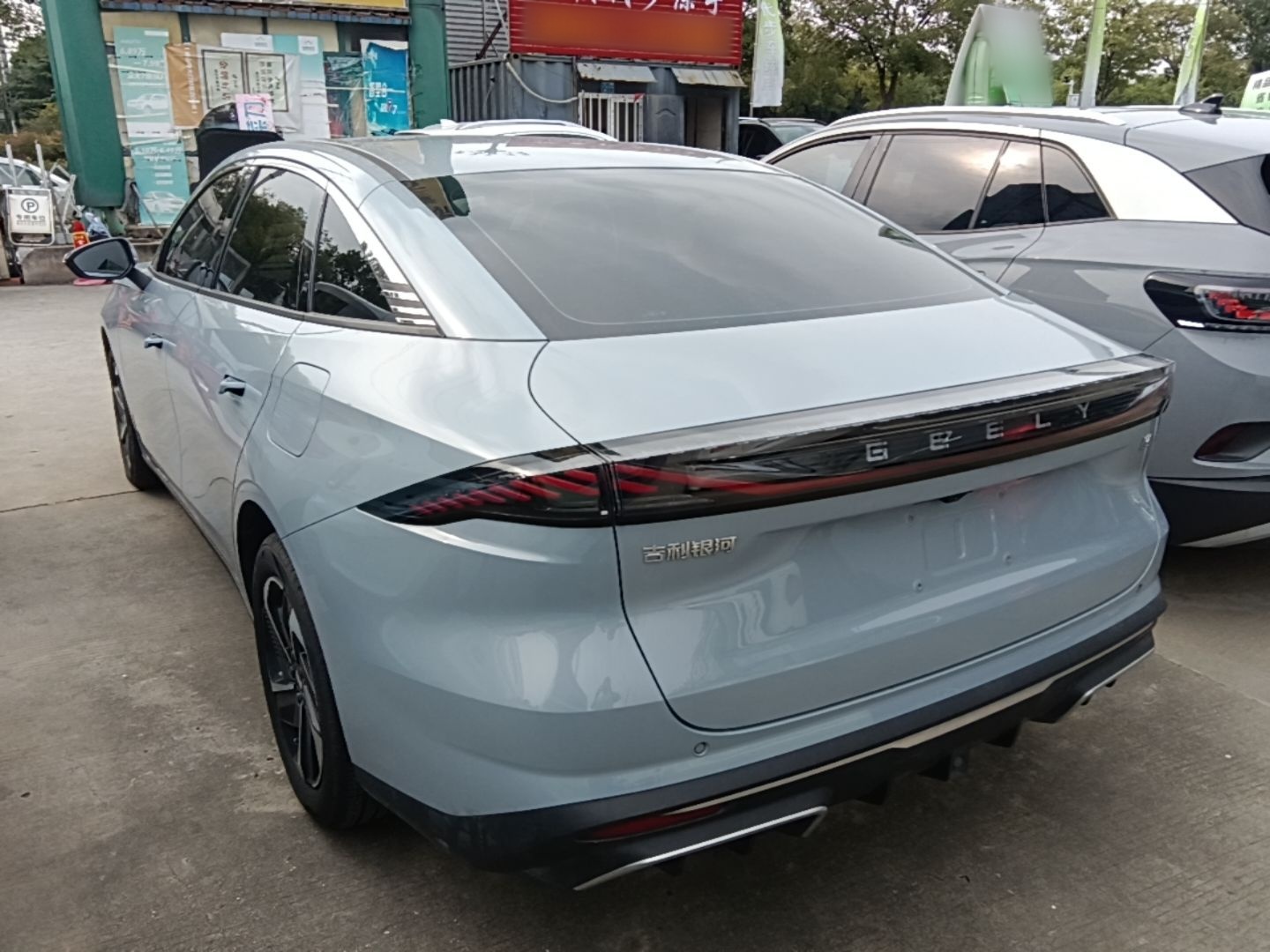 Geely Galaxy L6 2024 125km PLUS Dragon Edition — снимка 4