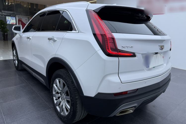 Used Cadillac XT4 2020 Revised Version 28T Two-Wheel Drive Leading Edition Exterior 4
