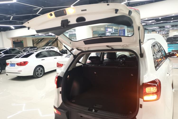 Used Kia KX3 2015 1.6L Automatic Two-Wheel Drive DLX
