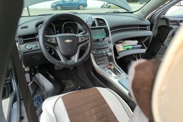 Used Chevrolet Malibu 2012 2.4L Automatic Flagship Edition
