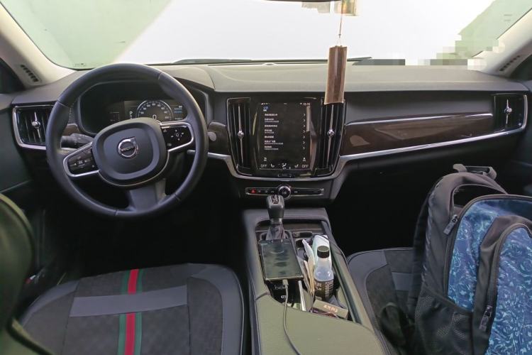Used Volvo S90 2017 T4 Zhiyuan Edition