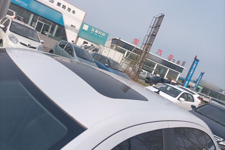 Used Volkswagen Lavida 2017 1.6L Automatic Comfort Edition
