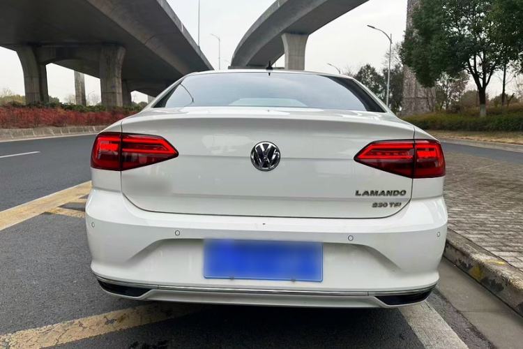 Used Volkswagen Lamando 2019 230TSI DSG Fashion Edition China VI