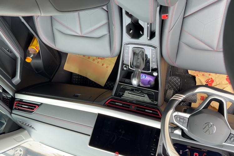 Used Volkswagen Lavida 2024 300TSI DSG Starry Sky Leading Edition Interior 3