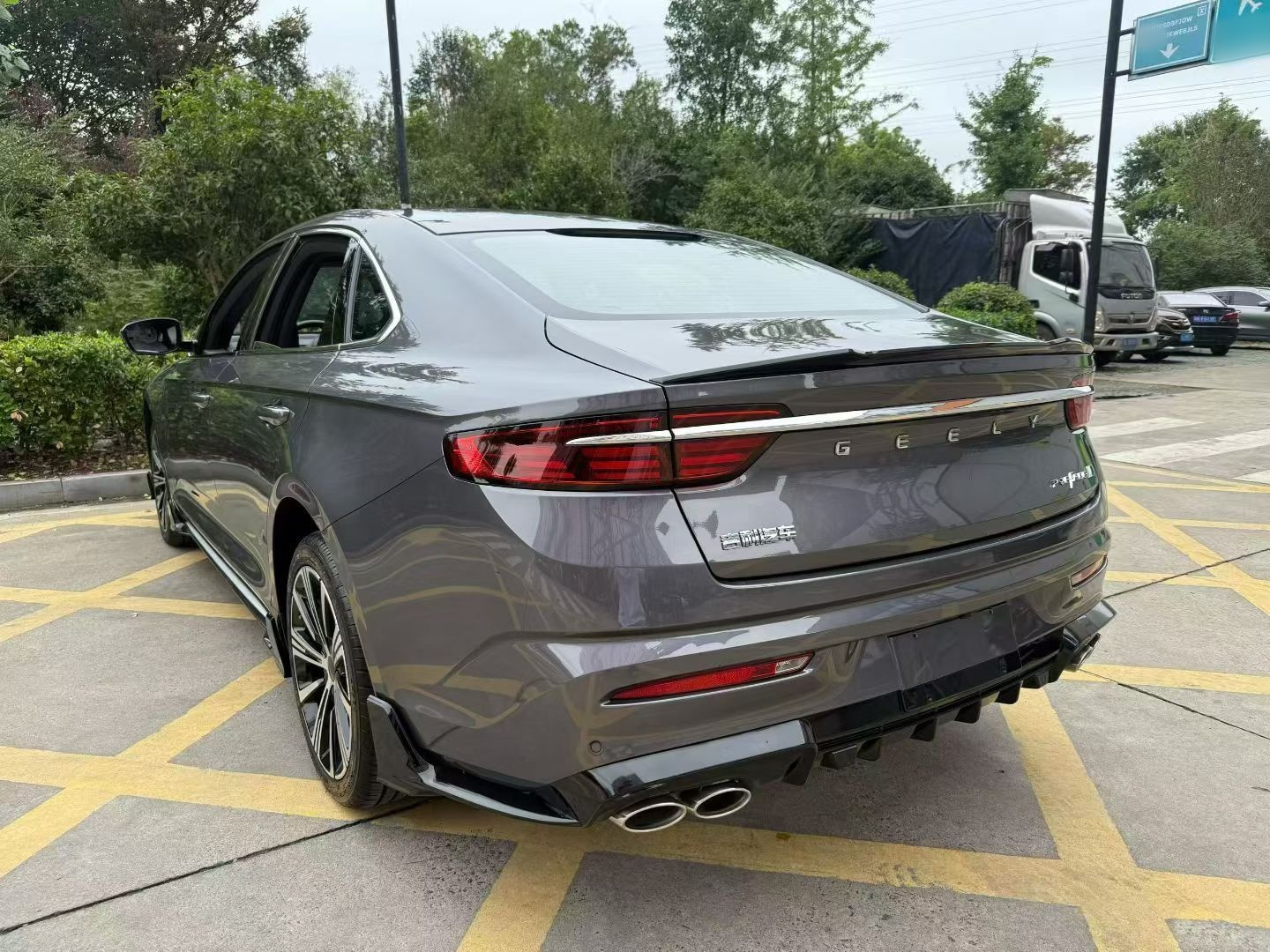 Geely Auto Preface 2025 Dongfang Yao 1.5TD Kunlun Edition — снимка 16