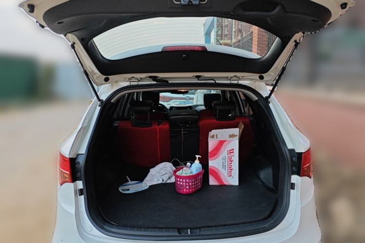 Used Hyundai Santa Fe 2015 2.0T Automatic Two-Wheel Drive Smart Version 5 Seats
