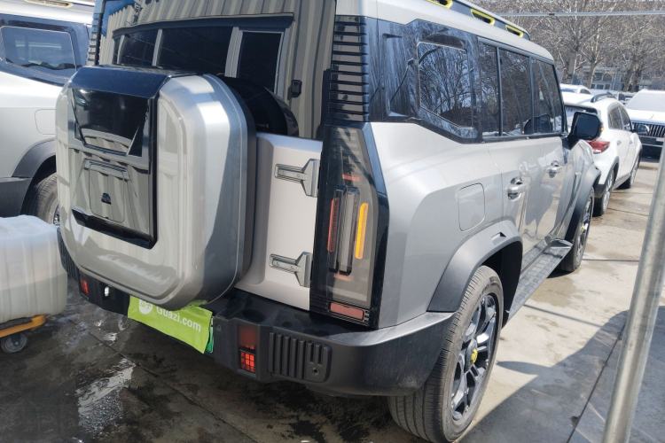 Used JETOUR Shanhai Traveler C-DM 2024 C-DM 208KM Mountain & Wilderness Edition Rear Right 45 Deg