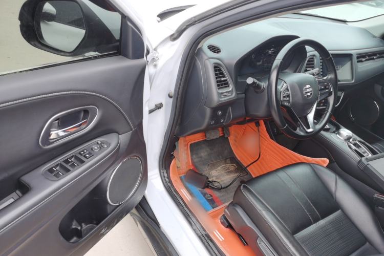 Used Everus VE-1 2022 TA Leading Edition
