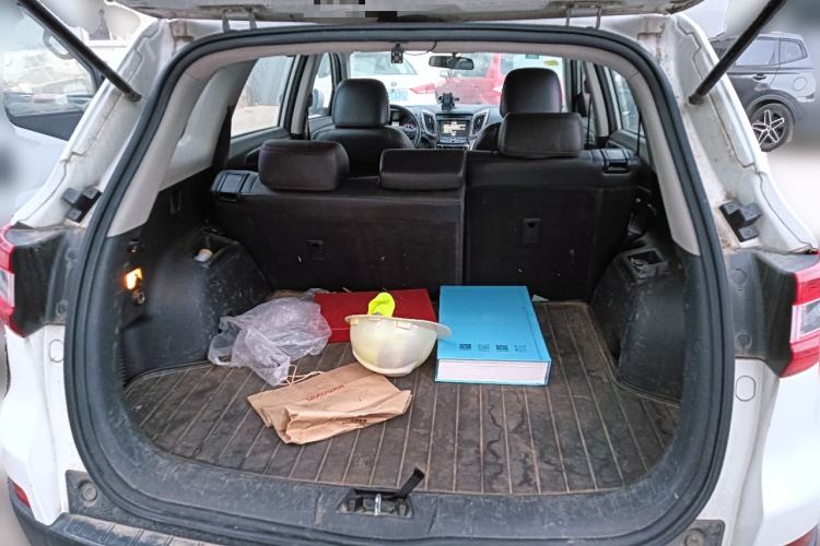 Used CHANGAN CS75 2014 2.0L Manual Luxury Version China IV Standard