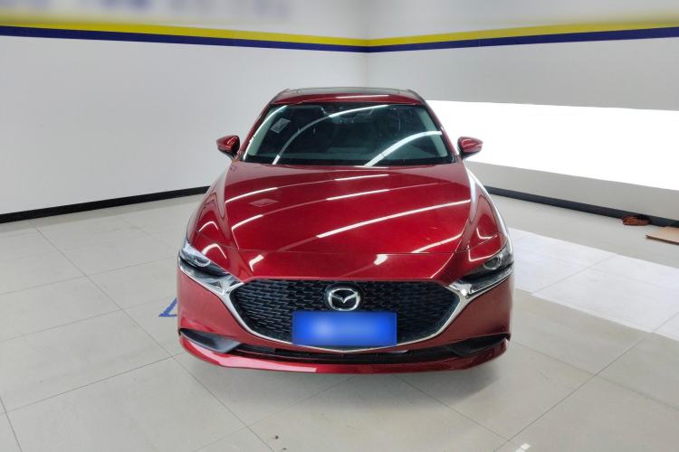 Used Mazda Mazda 3 Axela 2020 1.5L Automatic Luxury Version
