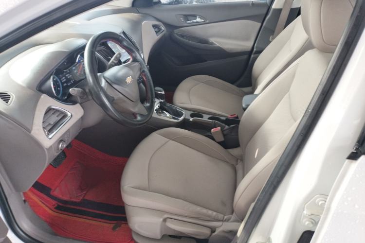 Used Chevrolet Cruze 2016 1.5L Automatic Stylish Sunroof Version
