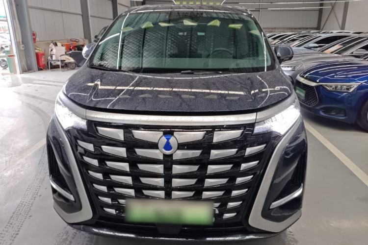 Used Denza D9 2022 DM-i 970 Four-Wheel Drive Prestige Model