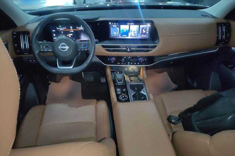 Used Nissan Pathfinder 2024 380 VC-TURBO Four-Wheel Drive Intelligent Driving Version 6 Seats Center Console