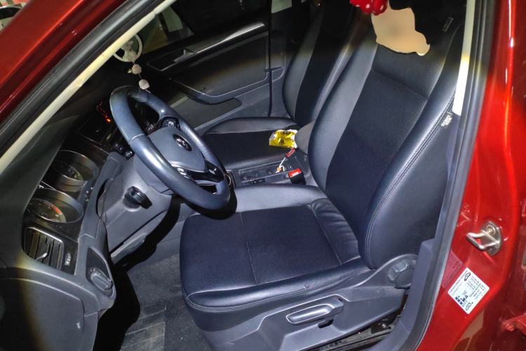 Used Volkswagen Golf 2019 200TSI DSG Comfort Version China VI Standard
