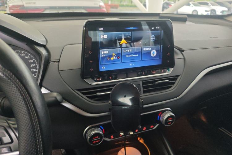 Used Nissan Teana 2020 2.0L XL Comfort Edition Audio And AC Panel