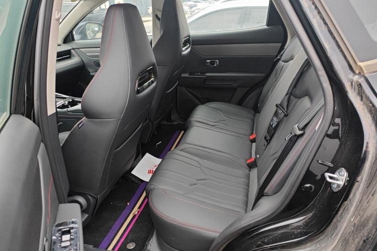 Used JETOUR Dashing 2025 1.5T DCT Luxury Edition
