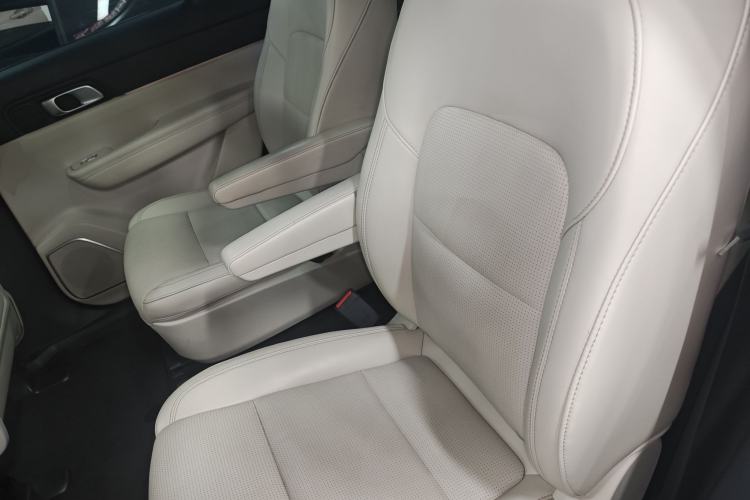 Used Li Auto ONE 2021 Extended-Range 6-Seater Version Left Rear Seat