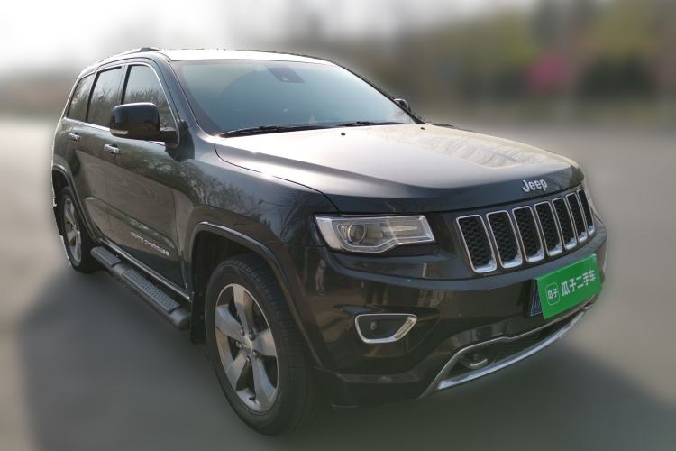 Used Jeep Grand Cherokee 2015 3.6L Luxury Navigation Edition
