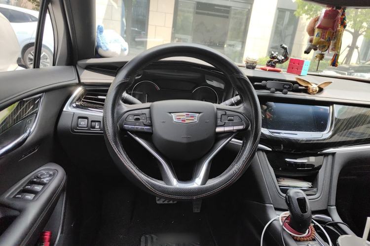 Used Cadillac XT6 2020 28T Seven-Seater Four-Wheel-Drive Leading Version
