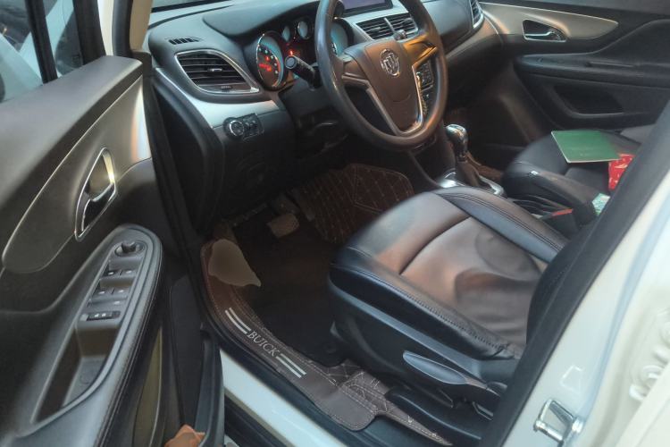 Used Buick Encore 2015 1.4T Automatic Two-Wheel Drive Urban Elite Version
