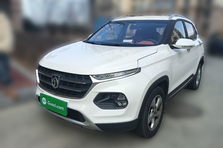 Used Baojun 510 2017 1.5L Automatic Fashion Model