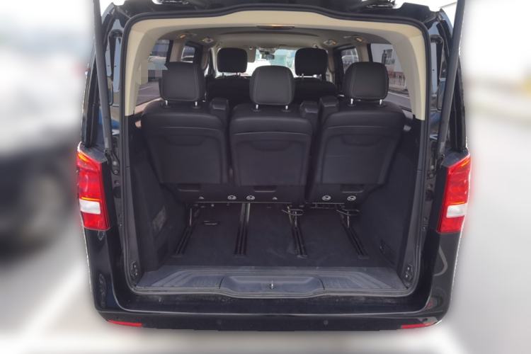 Used Mercedes-Benz Vito 2023 2.0T Business Version 7 Seats Trunk