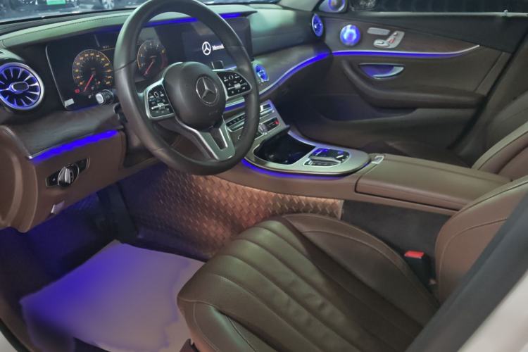 Used Mercedes-Benz E-Class 2020 Restyled E 300 L Exclusive Edition Interior 1
