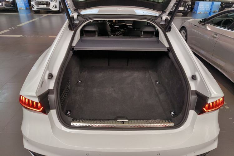 Used Audi A7 2024 45 TFSI Prestige Edition
