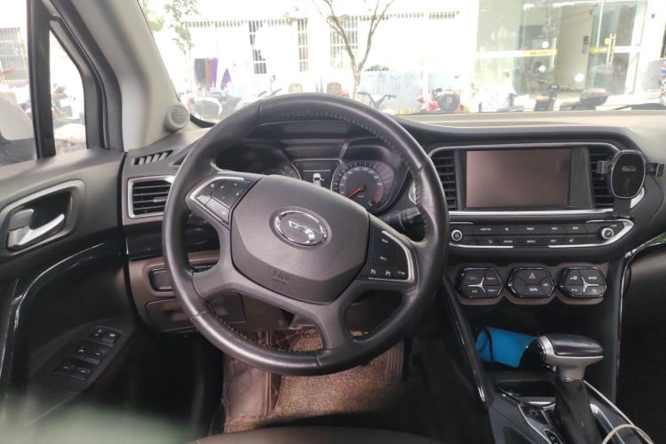 Used GAC Trumpchi GS4 2016 235T G-DCT Luxury Edition Steering Wheel