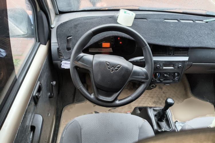 Used Wuling Rongguang 2019 1.5L Extended Basic Version
