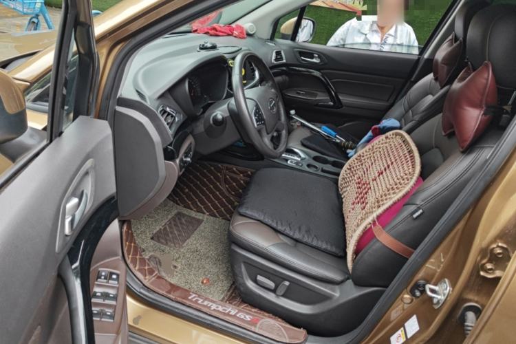 Used GAC Trumpchi GS4 2017 235T Automatic Two-Wheel Drive Luxury Smart Connectivity Version Driver Seat