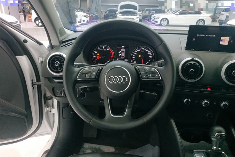 Used Audi A3 2020 Limousine 35 TFSI Fashion Edition China VI Emission Standard
