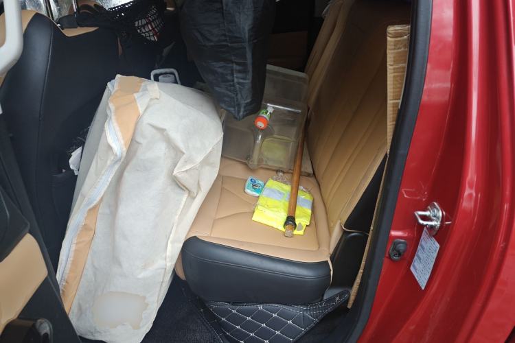 Used CHANGAN Lantop 2023 Business Edition 2.0T Automatic All-Wheel Drive Gasoline Elite Model with Extended Cabin