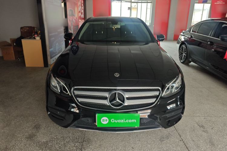 Used Mercedes-Benz E-Class 2019 E 300 L Sporty and Stylish Model
