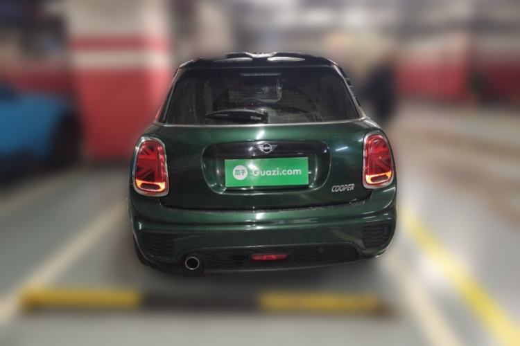 Used MINI 2018 1.5T COOPER Racing Edition Five-Door Version Rear