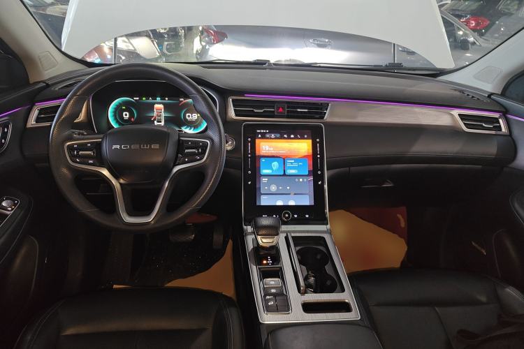 Used Roewe RX5 2020 PLUS 300TGI Automatic Ali National Style Luxury Edition
