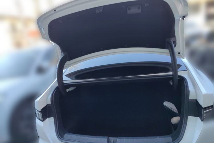 Used BYD Destroyer 05 2024 HONOR Edition DM-i 55KM Luxury Model
