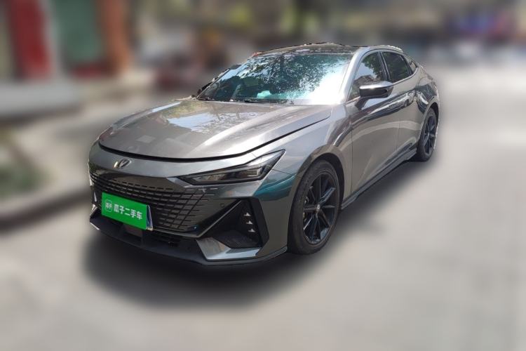 Used CHANGAN UNI-V 2022 1.5T Prestige Version