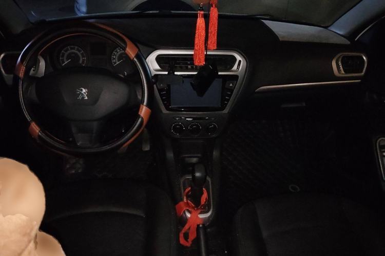 Used Peugeot 301 2014 1.6L Manual Comfort Edition
