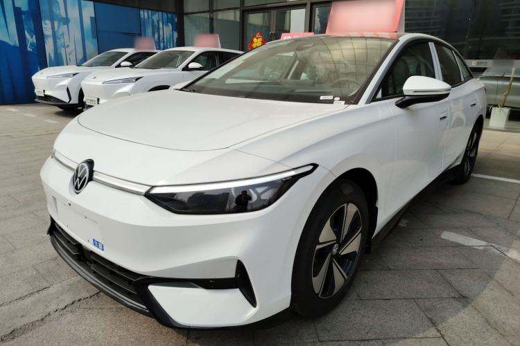 Used Volkswagen ID.7 VIZZION 2024 AIR model