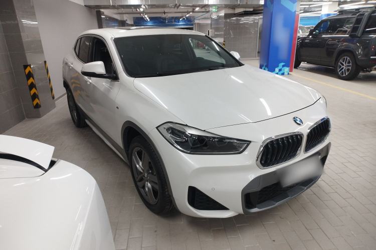 Used BMW X2 2021 sDrive25i Leading Model M Off-Road Package Front Right 45 Deg
