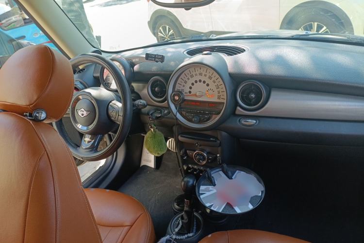 Used MINI 2011 1.6L ONE