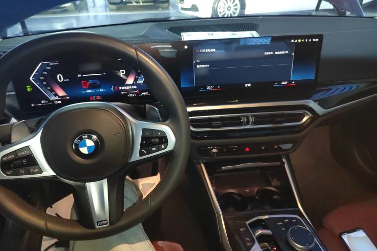 Used BMW 3 Series 2023 325Li M Sport Package Center Console