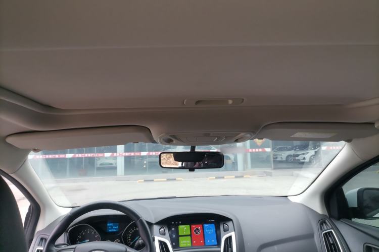 Used Ford Focus 2015 Hatchback 1.6L Automatic Fashion Edition