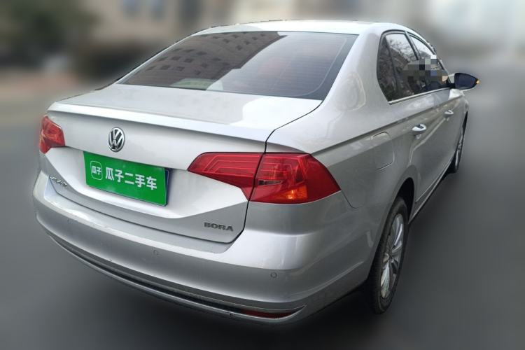 Used Volkswagen Bora 2016 1.6L Manual Comfort Model
