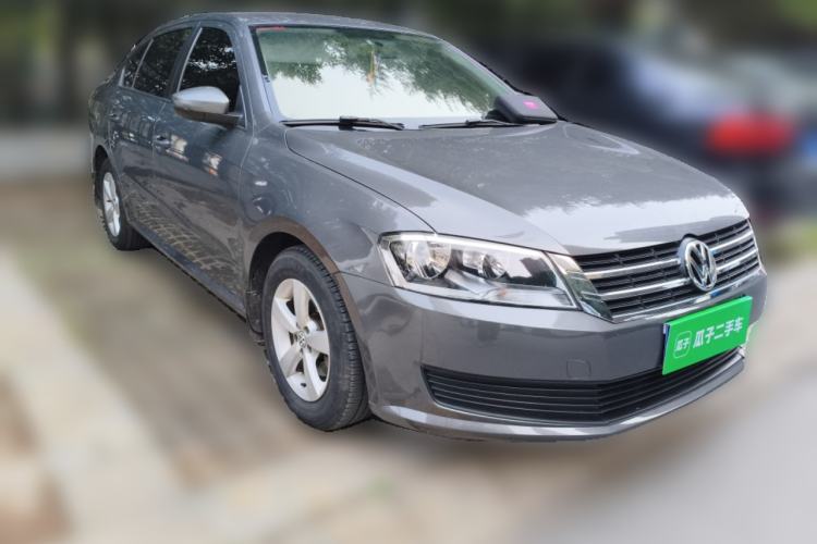 Used Volkswagen Lavida 2013 Revised Classic 1.6L Automatic Fashion Edition
