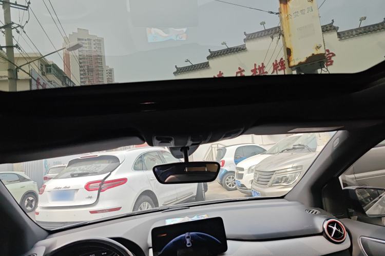 Used Mercedes-Benz B-Class 2015 B 200 Luxury Model Headliner