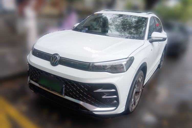 Used Volkswagen Tiguan L 2024 PRO 330TSI Two-Wheel Drive R-Line Smart Edition