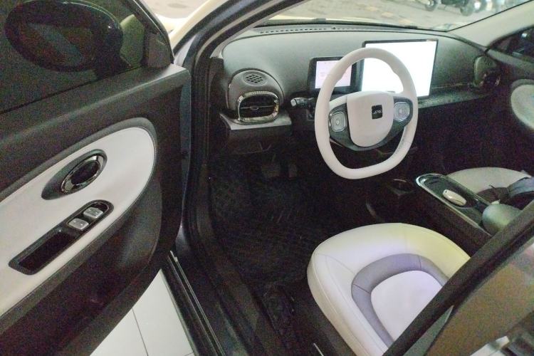 Used JAC Yiwei 3 2023 505km Pro
